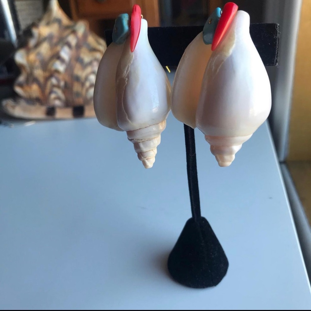 Shell Stud Earrings - image 3